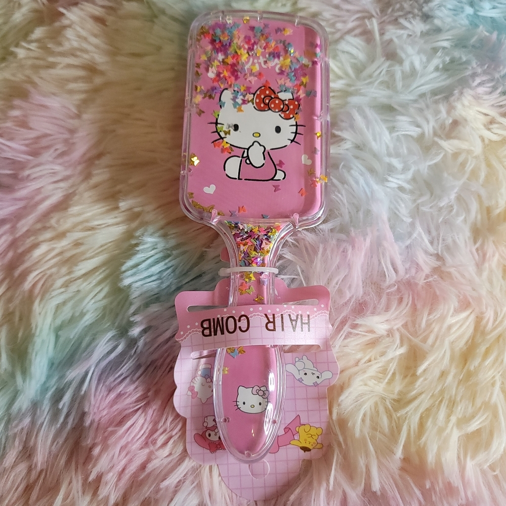 New Sanrio Hello Kitty Floating Sequins Hairbrush